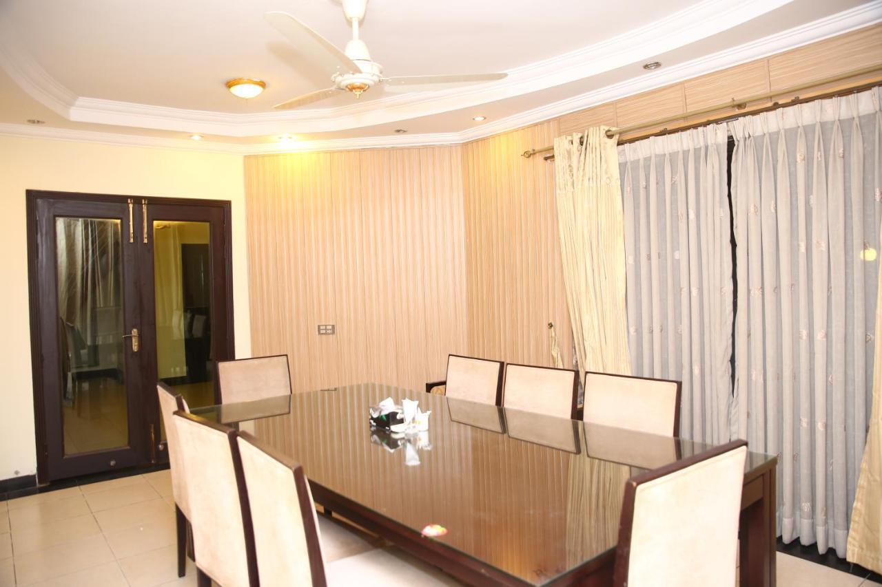 Safari Club 3 Bahria Town Hotel Rawalpindi Exterior photo